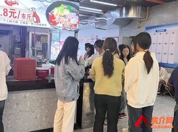 嵩明嵩明城区20m²商铺出租,参考报价:1800元/月 嵩明嵩明城区20m²商铺出租,参考报价:1800元/月