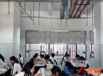 五华龙泉路18m²商铺出租，参考报价：1900元/月