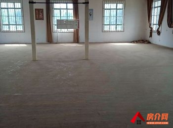 盘龙茨坝1402m²厂房出租,参考报价:面议