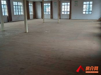 盘龙茨坝1402m²厂房出租,参考报价:面议 盘龙茨坝1402m²厂房出租,参考报价:面议