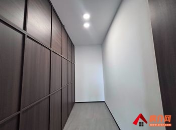 「昆明」中国铁建西派国际中心 >280m²写字楼出租，