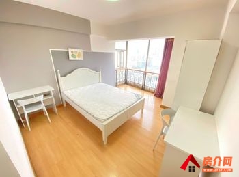 五华华夏大厦，3室1厅房子出租(合租)，租金每月500元