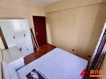 新月花园小区房屋出租丨五华新月花园，3室1厅房子出租(合租)