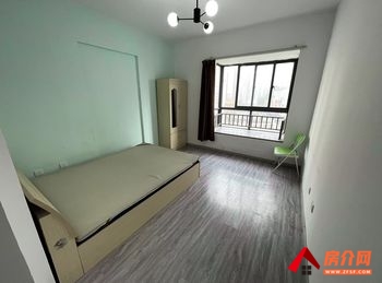 五华西城时代菁雅苑，3室2厅房子出租(合租)，租金每月550