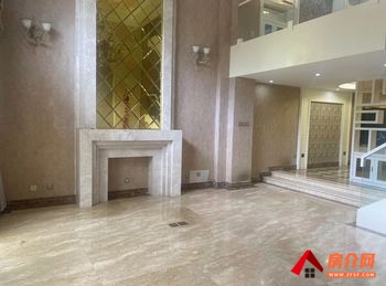 #波西米亚花园小区房屋出租#西山波西米亚花园，4室2厅房子出