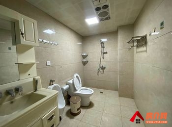 西山滇池卫城滟澜湾(别墅)，4室2厅房子出租(整租)，租金每