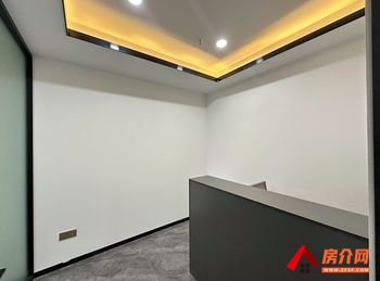 昆明绿地云都会(商住楼) >162m²写字楼出租,参考 昆明绿地云都会(商住楼) >162m²写字楼出租,参考