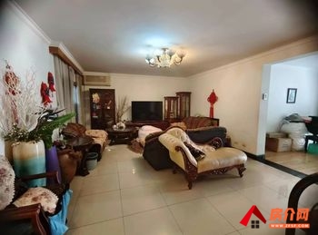 盘龙金康园，4室2厅二手房出售,报价：118万元