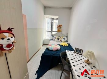 「昆明」五华人民路壹号广场小区,3室1厅房子出租(合租)，租