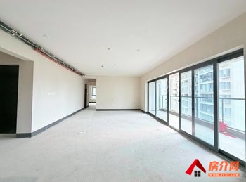 官渡华润润府2期，4室2厅二手房出售,报价：321万元