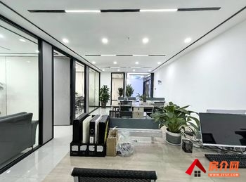 「昆明」锦华大酒店 >180m²写字楼出租，参考报价：