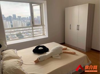 昆明五华美璟欣城 3室2厅房子出租(合租)，租金每月580元