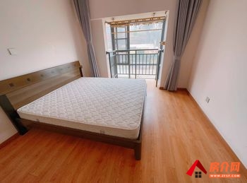 昆明官渡汇和紫薇园 3室2厅房子出租(合租)，租金每月650