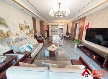 「昆明」官渡海伦国际米兰区,4室2厅二手房出售,报价：146