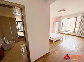 官渡海伦国际洛林区，3室2厅房子出租(合租)，租金每月500