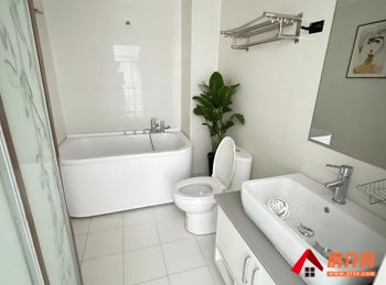 西山南亚风情第壹城南亚星光苑，3室2厅房子出租(合租)，租金