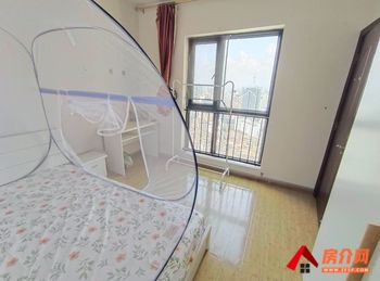 「昆明」盘龙俊发逸天峰,3室1厅房子出租(合租)，租金每月5