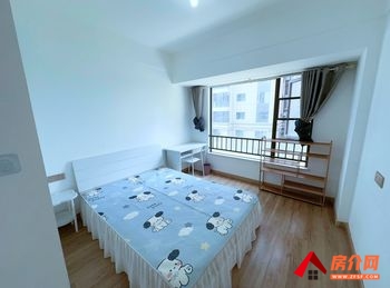 昆明官渡碧桂园樾府 4室2厅房子出租(合租)，租金每月500