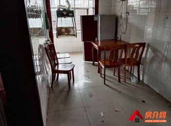 「昆明」盘龙昆机5,2室1厅房子出租(整租)，租金每月850