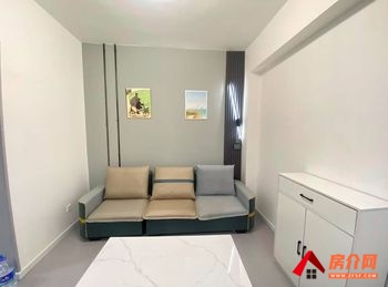 五华长城小区,1室1厅房子出租(整租),租金每月900元 五华长城小区,1室1厅房子出租(整租),租金每月900元