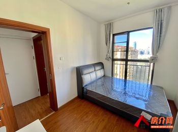 西山兴港珑湾,3室2厅房子出租(合租),租金每月1200元 西山兴港珑湾,3室2厅房子出租(合租),租金每月1200元