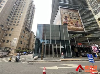 西山云纺片区364m²商铺出租,参考报价:面议 西山云纺片区364m²商铺出租,参考报价:面议
