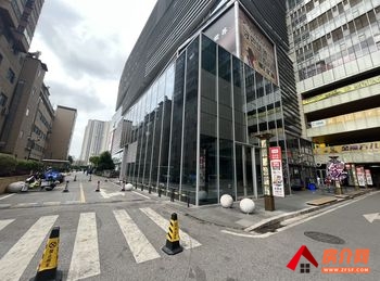西山云纺片区364m²商铺出租,参考报价:面议 西山云纺片区364m²商铺出租,参考报价:面议