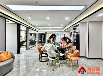 昆明海伦国际(办公) >245m²写字楼出租,参考报价 昆明海伦国际(办公) >245m²写字楼出租,参考报价