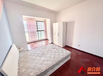 西山润城1区，2室1厅房子出租(合租)，租金每月500元