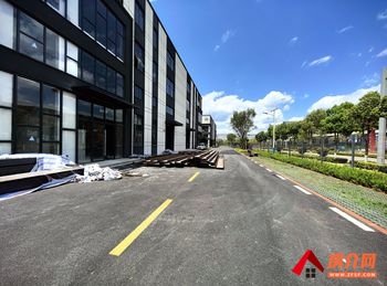 盘龙昙华寺片区2700m²厂房出售，参考报价：610万元