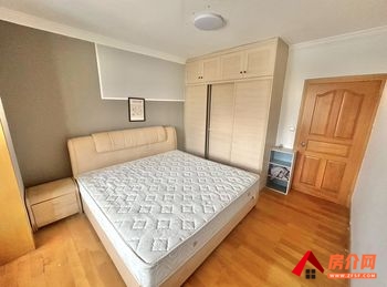 五华农业厅老干部住宅楼，3室2厅房子出租(合租)，租金每月5