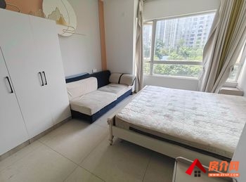 盘龙云南映象(C区),3室2厅房子出租(合租),租金每月55