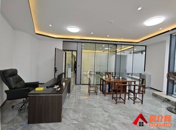 银都汇商务中心 >208m²写字楼出租,参考报价:36 银都汇商务中心 >208m²写字楼出租,参考报价:36