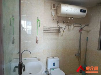 西山金坤尚城长乐里，3室2厅房子出租(合租)，租金每月800