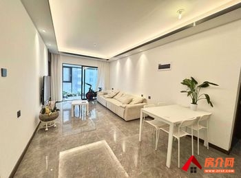 昆明官渡万科公园城市(一期) 3室2厅房子出租(整租)，租金