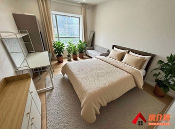 五华人民路壹号广场小区,3室2厅房子出租(合租),租金每月5 五华人民路壹号广场小区,3室2厅房子出租(合租),租金每月5