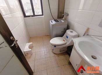 五华国福现代城荷花苑,3室1厅房子出租(合租),租金每月45