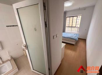 盘龙溪畔丽景，2室1厅房子出租(合租)，租金每月550元