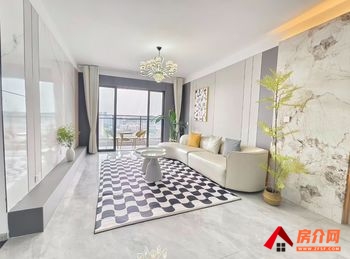 昆明五华美的云璟 4室2厅房子出租(整租)，租金每月2800