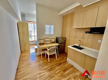 西山大观首府(东区),1室1厅房子出租(合租),租金每月99