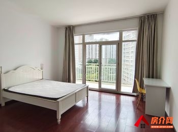 盘龙云南映象(C区)，3室2厅房子出租(合租)，租金每月75