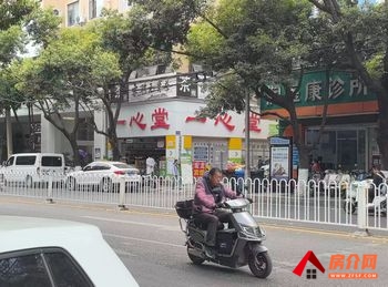 「昆明」西山金碧片区99m²商铺出售,参考报价:480万元 「昆明」西山金碧片区99m²商铺出售,参考报价:480万元