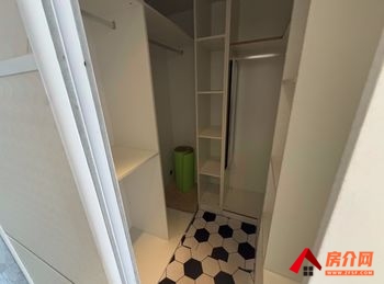 昆明盘龙禧瑞都 3室1厅房子出租(合租)，租金每月400元