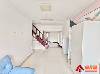 月光宝盒小区房屋出售，昆明西山月光宝盒 5室2厅，报价：21