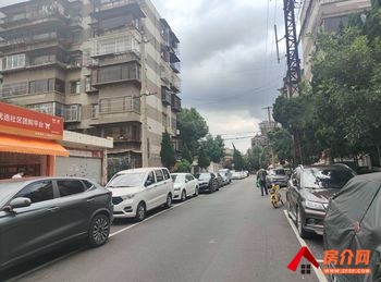 西山白马24m²商铺出售,参考报价:52万元 西山白马24m²商铺出售,参考报价:52万元