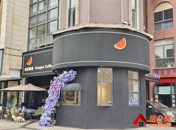 盘龙火车北站186.35m²商铺出售,参考报价:200万元