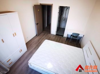 官渡中豪悦城花园，3室2厅房子出租(合租)，租金每月490元