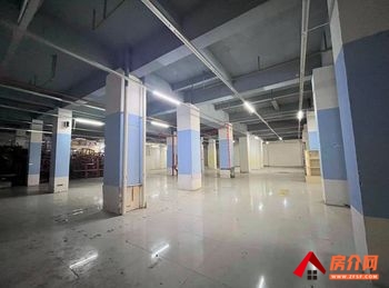 官渡金马寺片区700m²仓库出租，参考报价：面议