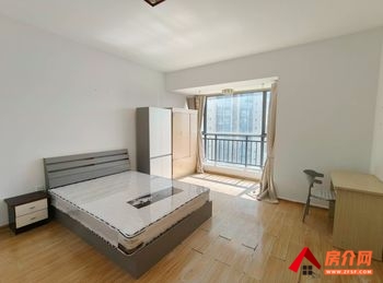 「昆明」官渡圣世一品,3室2厅房子出租(合租)，租金每月50