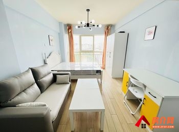 盘龙城市之光，1室1厅房子出租(整租)，租金每月1450元